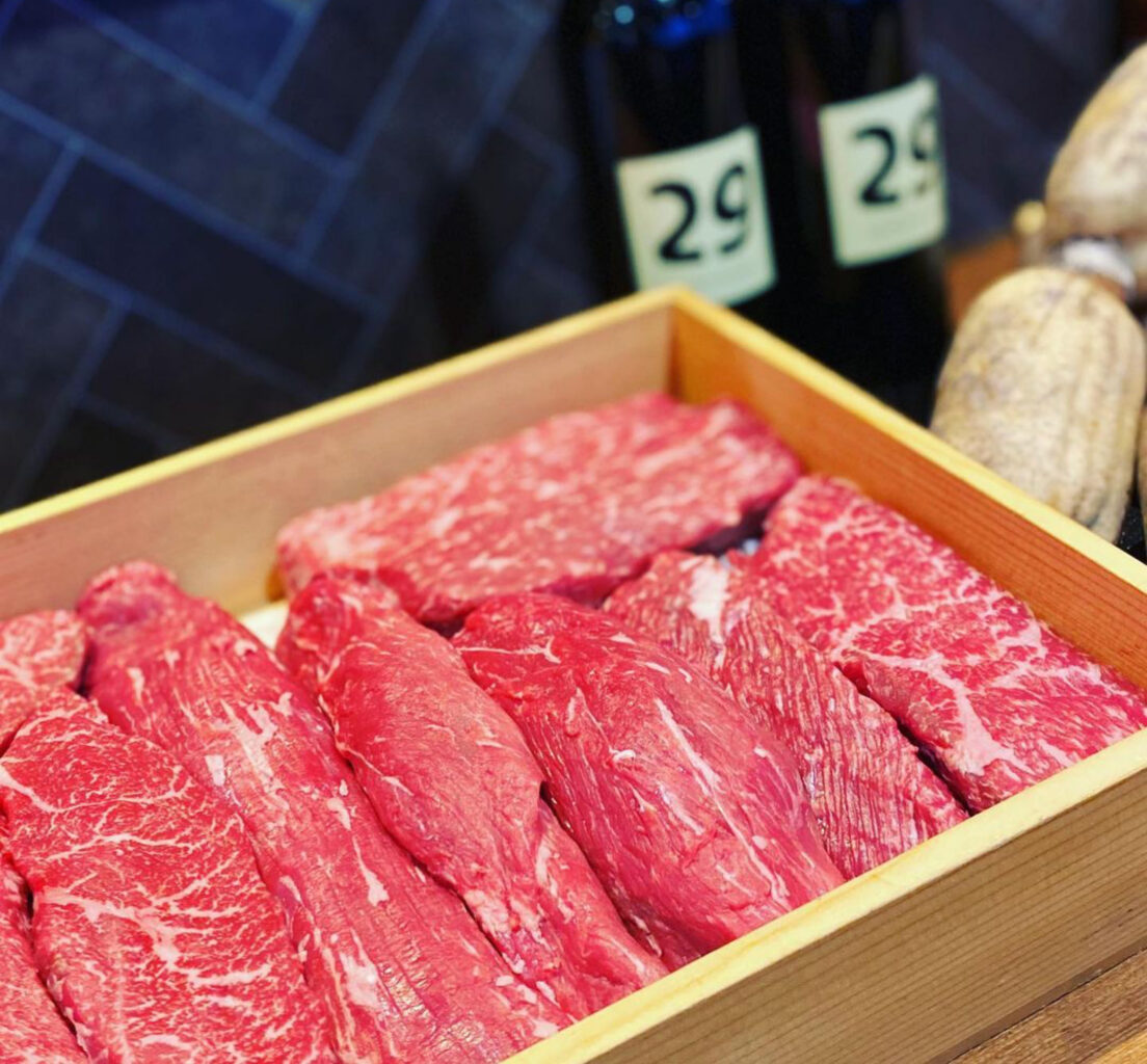 肉山富山の赤身肉　予約